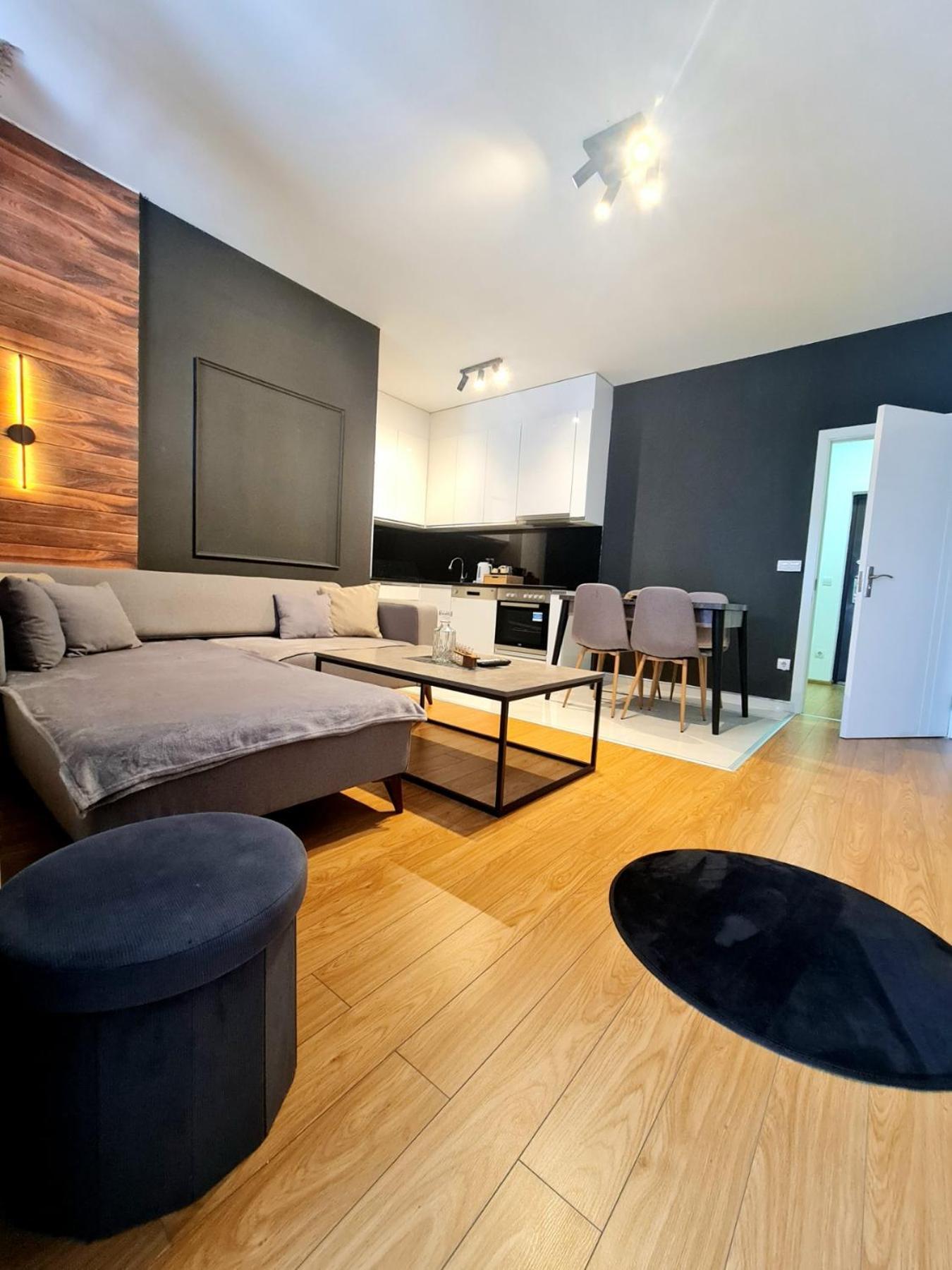 Apartment 2 Plisi Gjilan Екстериор снимка